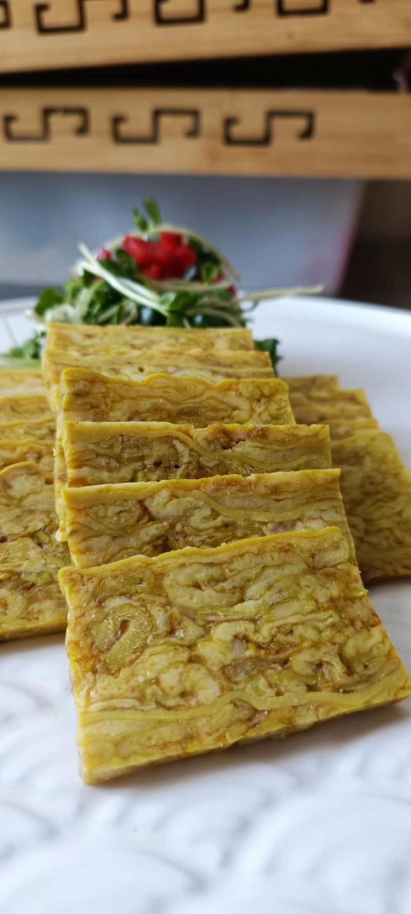 山东豆皮鸡肉千层大连有货，欢迎咨询实地看货