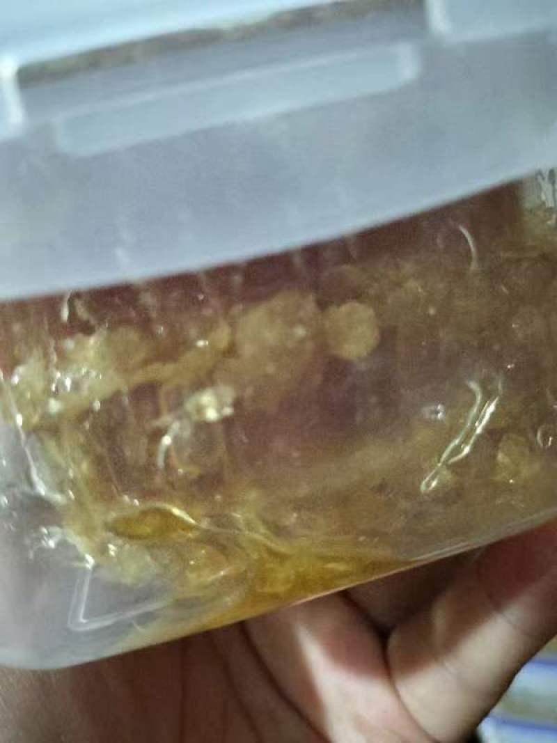 切割巢蜜一斤装，纯蜂蜜浓度高10元每盒
