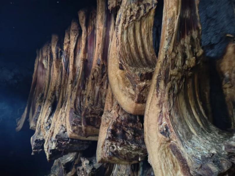 湘西土特产腊肉系列，正宗农家薰制！