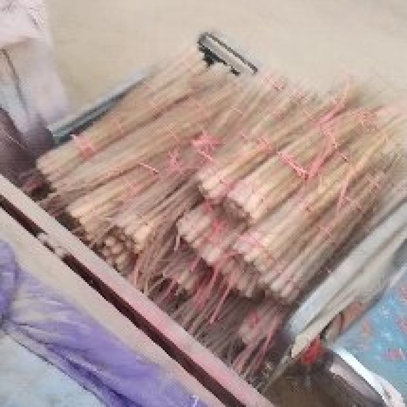 铁棍山药代办出售，各路货规格齐全，质量好，价格真实合理