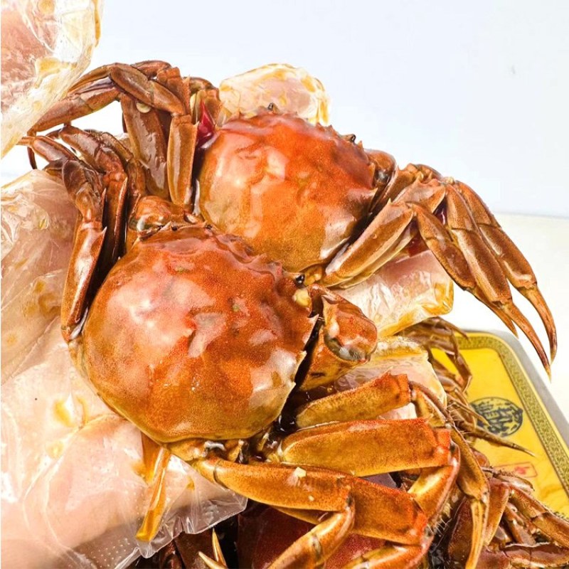 麻辣香蟹批发，一袋起发三袋包邮全国发货送货上门，成品熟食