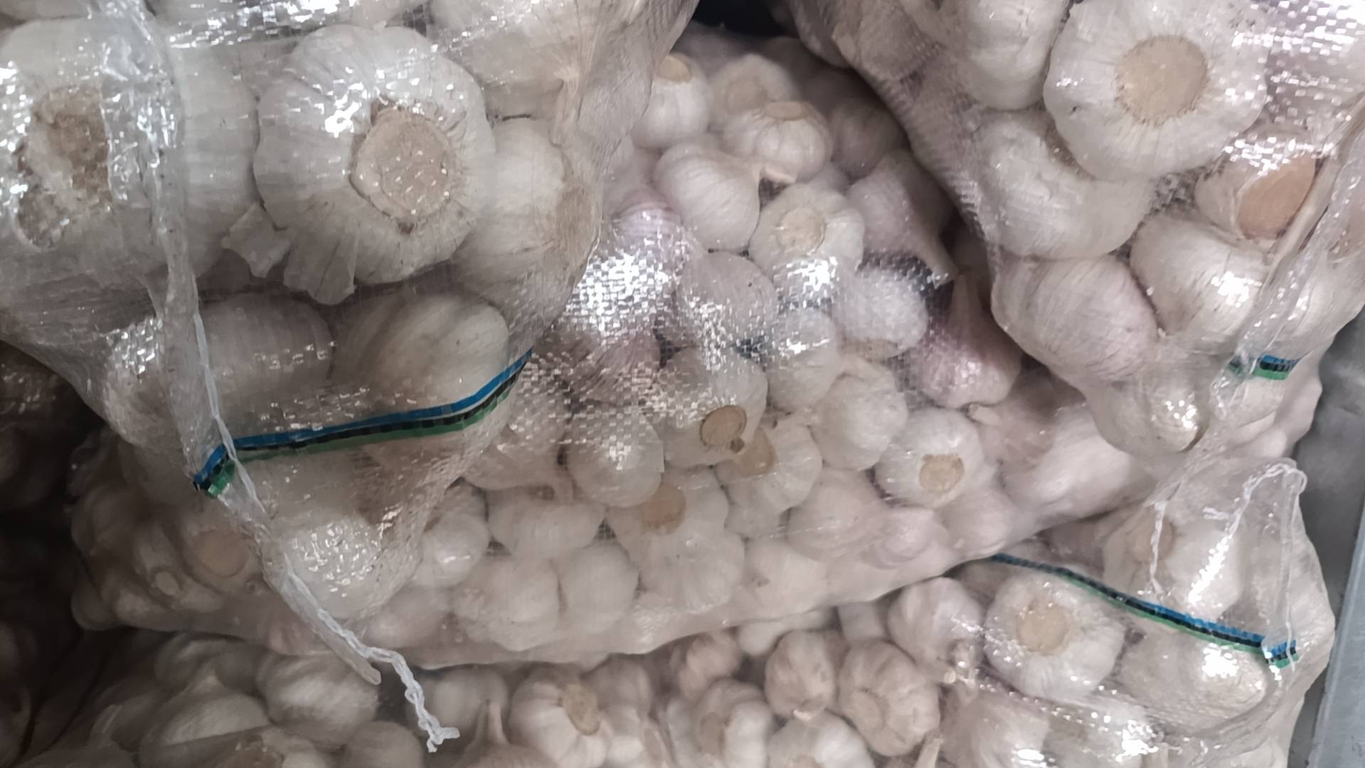 红辣蒜在市场销售场景
