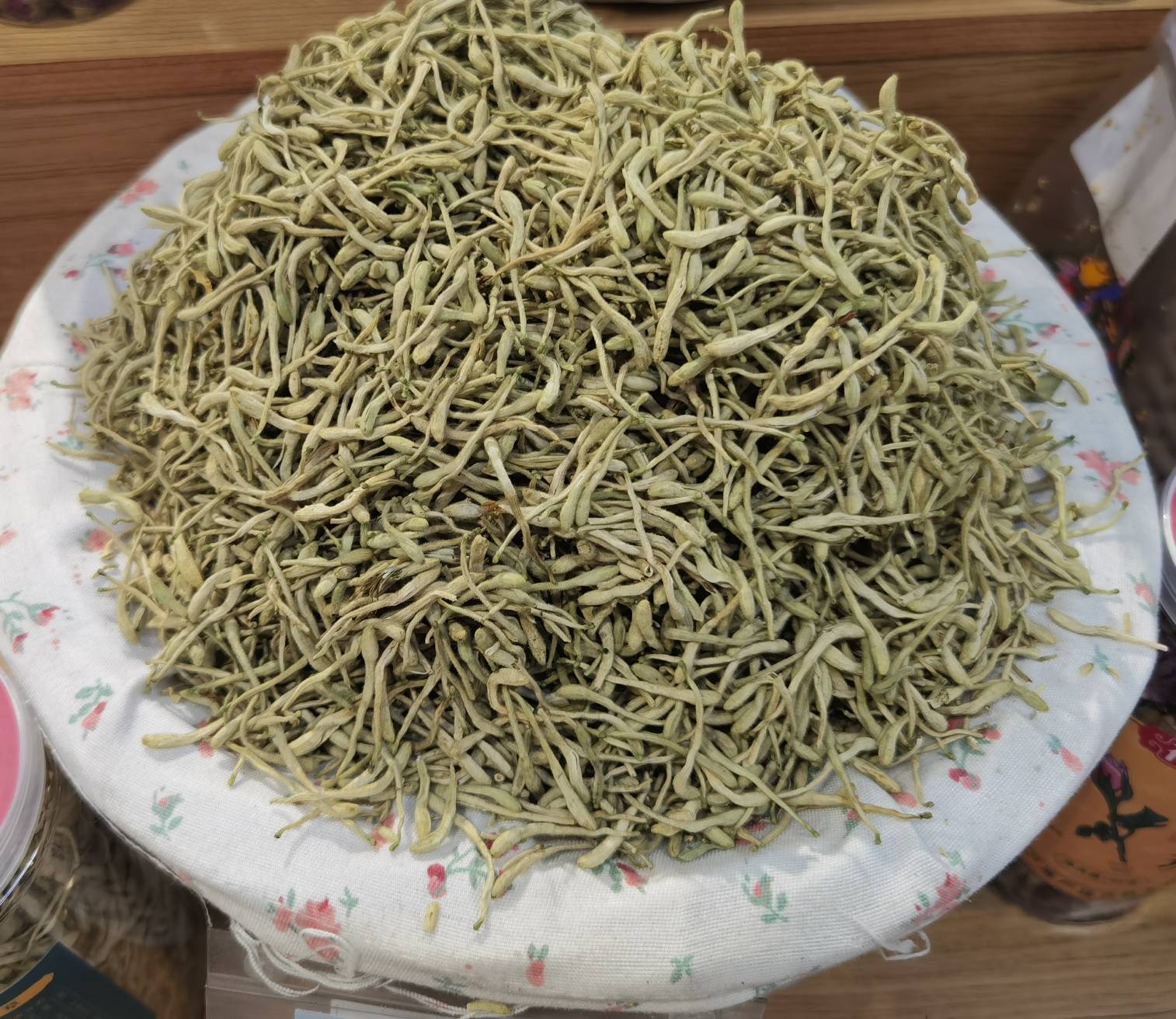 红石蒜花干花与药用提取物产品展示