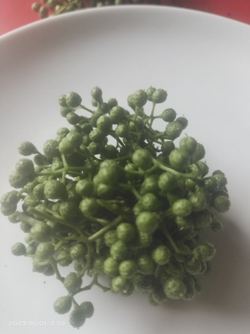 本地小花椒香麻十足，美味可口，量很小欢迎零售客户前来选购