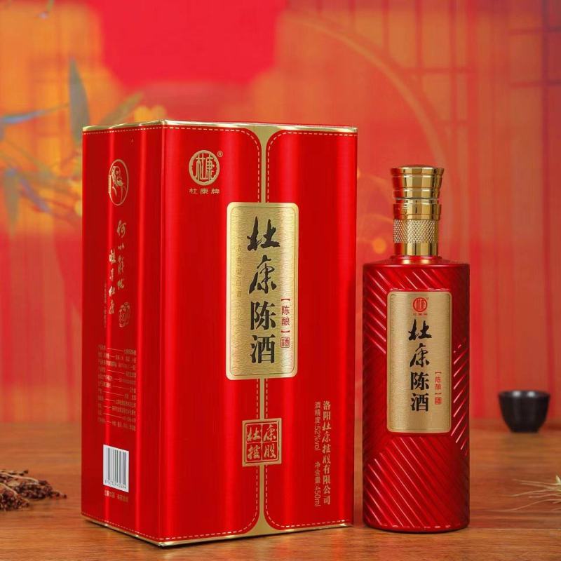 杜康陈酒，一瓶500mL，52度纯粮酒。