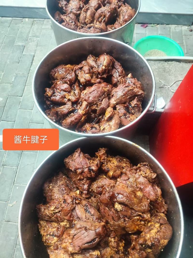 【卤牛肉】酱香牛腱大量批发零售五证齐全欢迎咨询