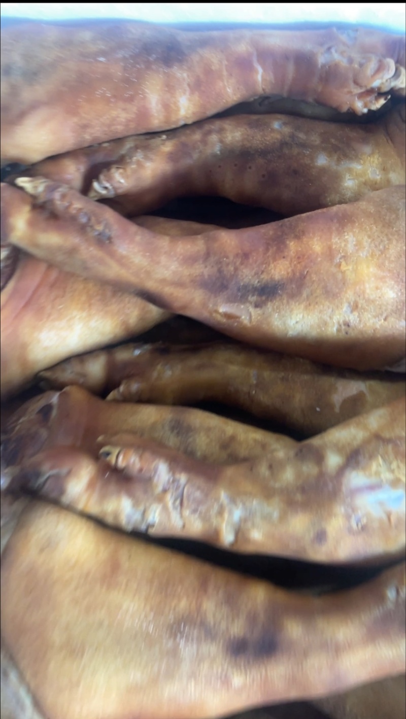 【腊肉】免洗烟熏腊猪脚（可供饭店、餐馆等各种渠道等）