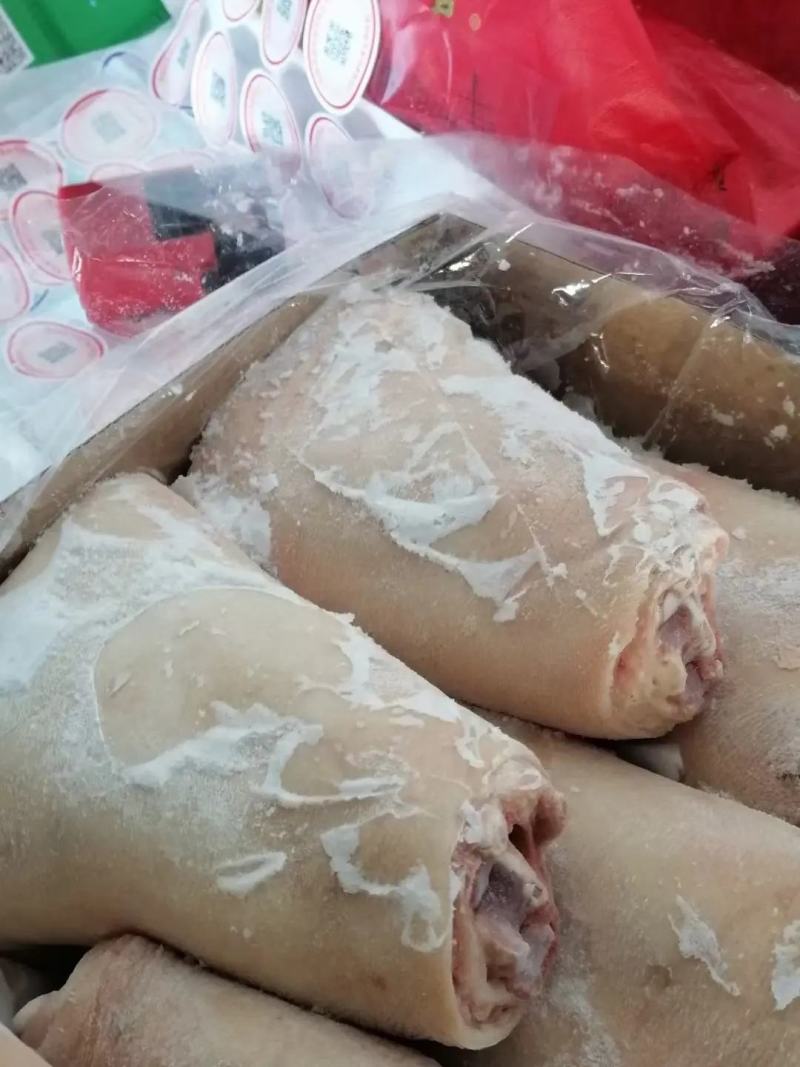 【优质】国产肥猪肘子，猪肘子。货源充足，厂家直发，物美