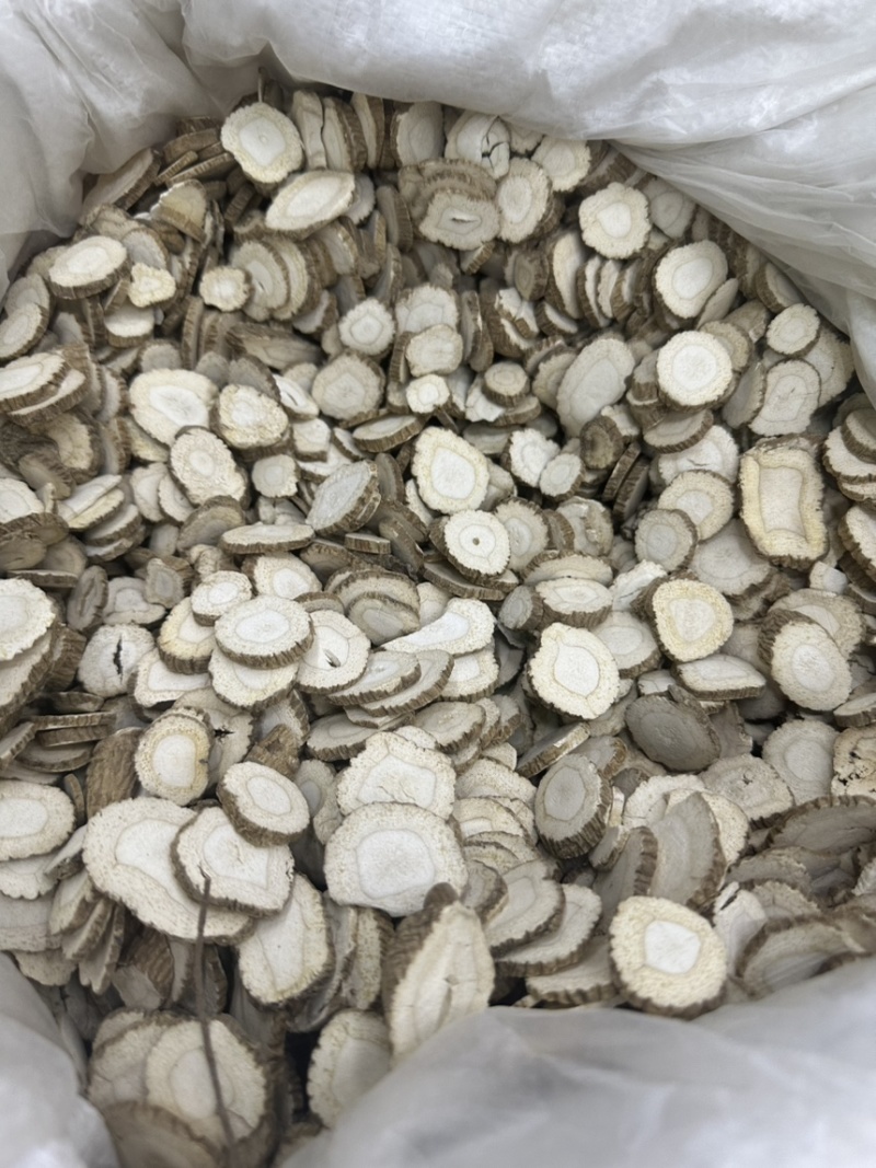 白芷中药材白芷片产地现货，各种规格药材及冷背药材