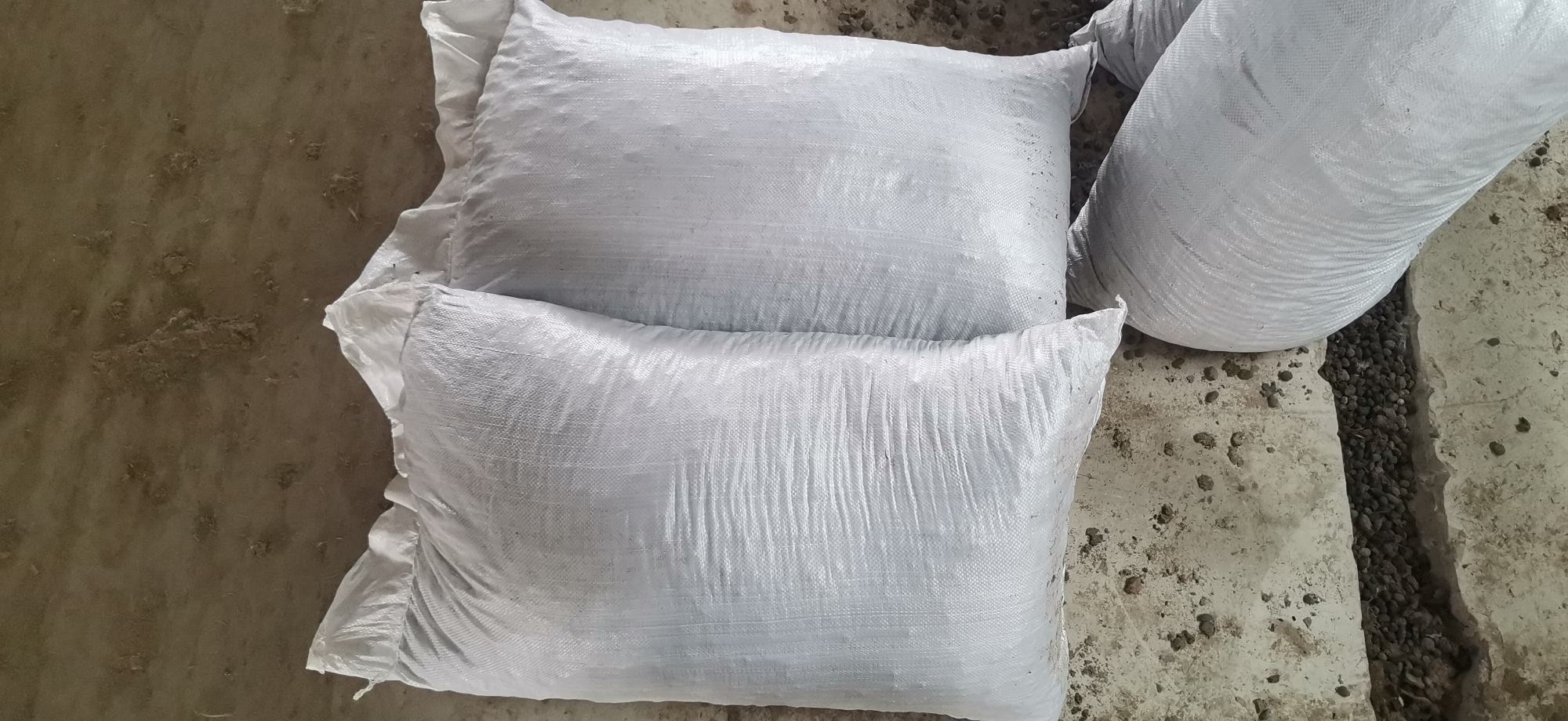 桃树套袋后管理示意图