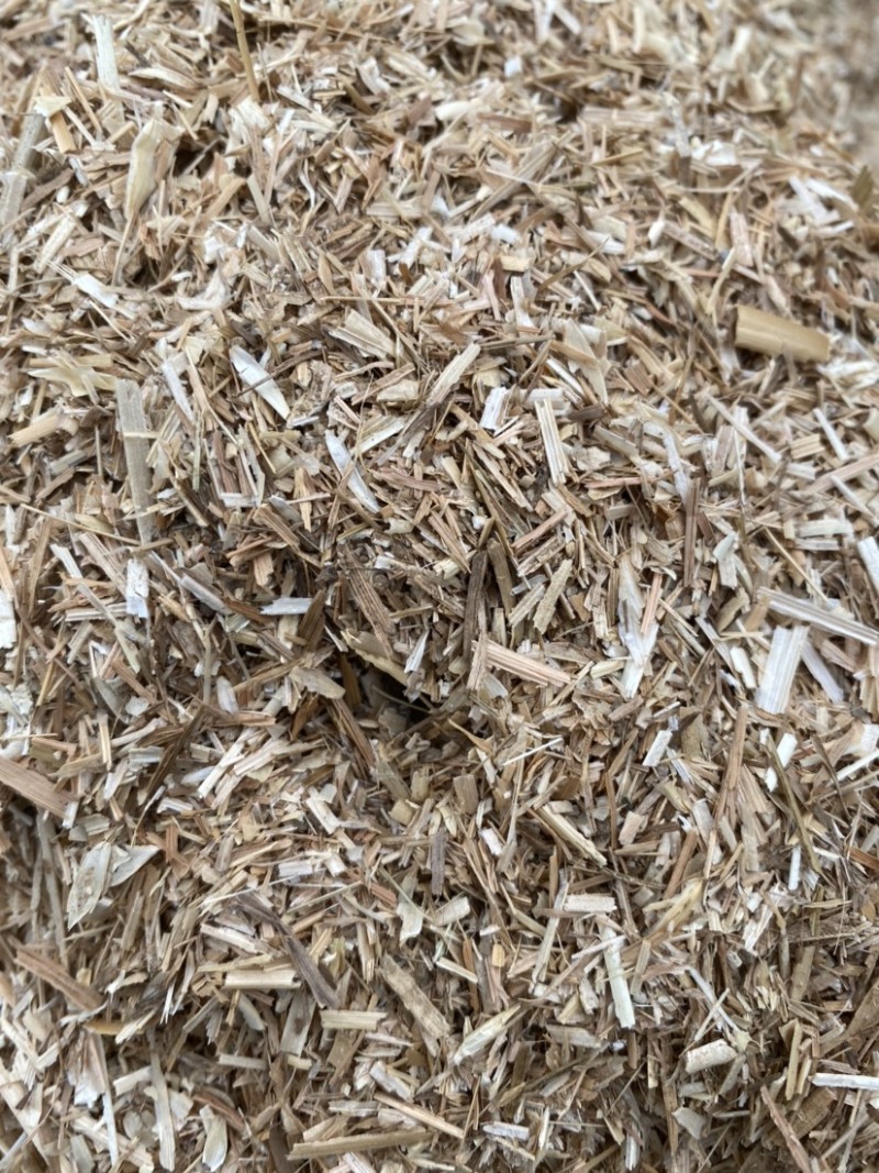 小麦桔杆粉养殖场垫床料有机肥厂发酵专用常年供应货源充足！