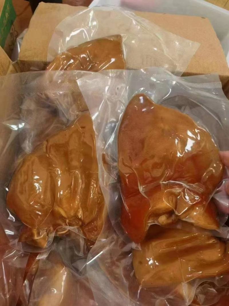 全熟卤猪耳朵卤菜店半成品卤猪耳白水猪耳朵