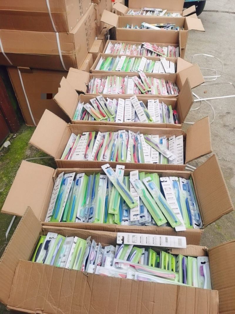 跑江湖摆地摊单只牙刷地推礼品赠送成人牙刷独立包装公司劳保