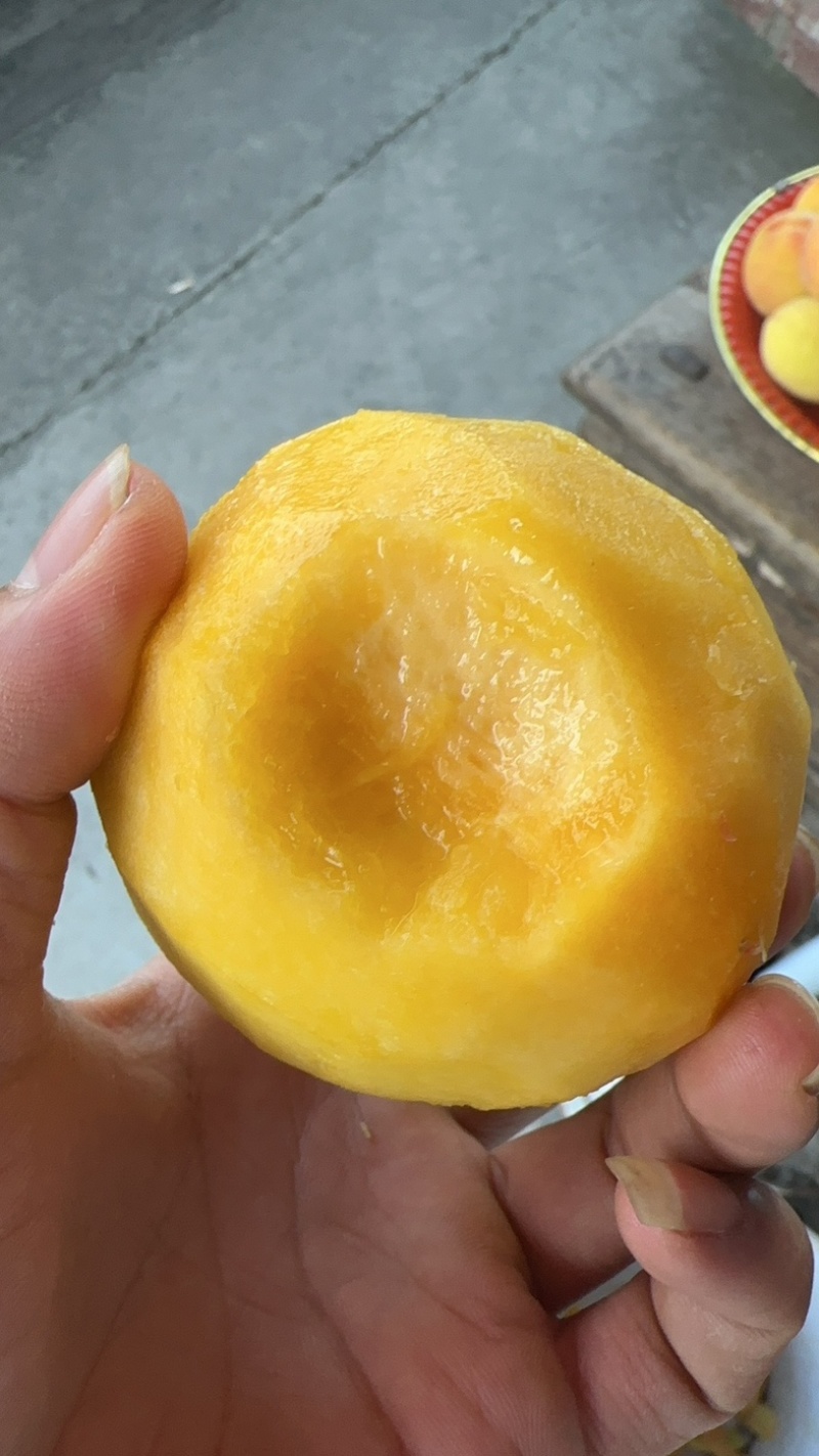 锦绣黄桃市场果商超果电商果量大从优质量有保证