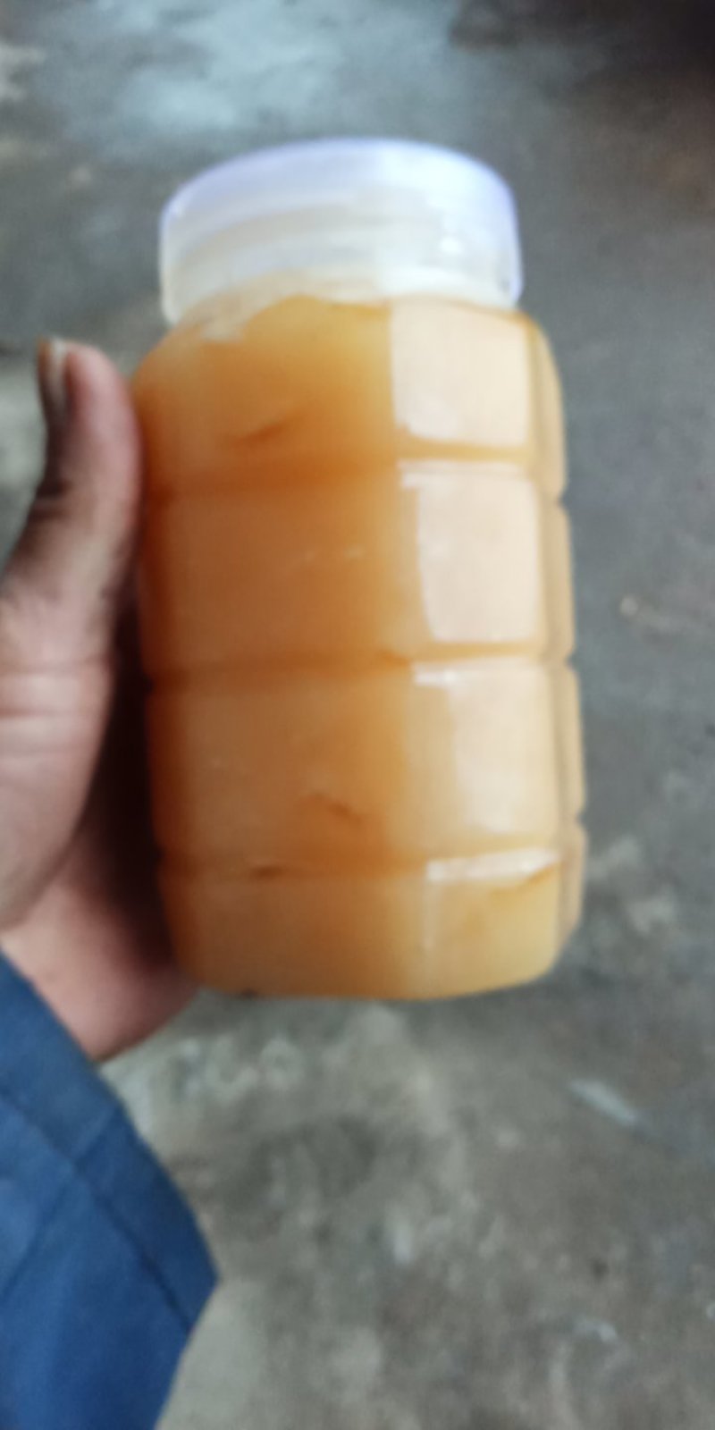 纯正土蜂蜜
