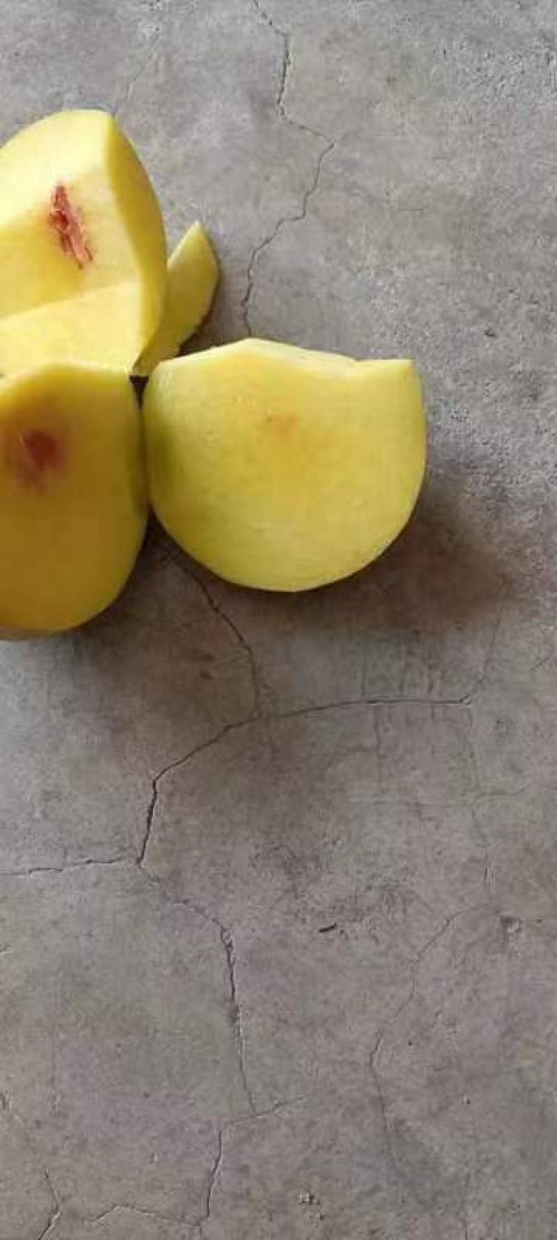 黄肉油桃次黄肉油桃