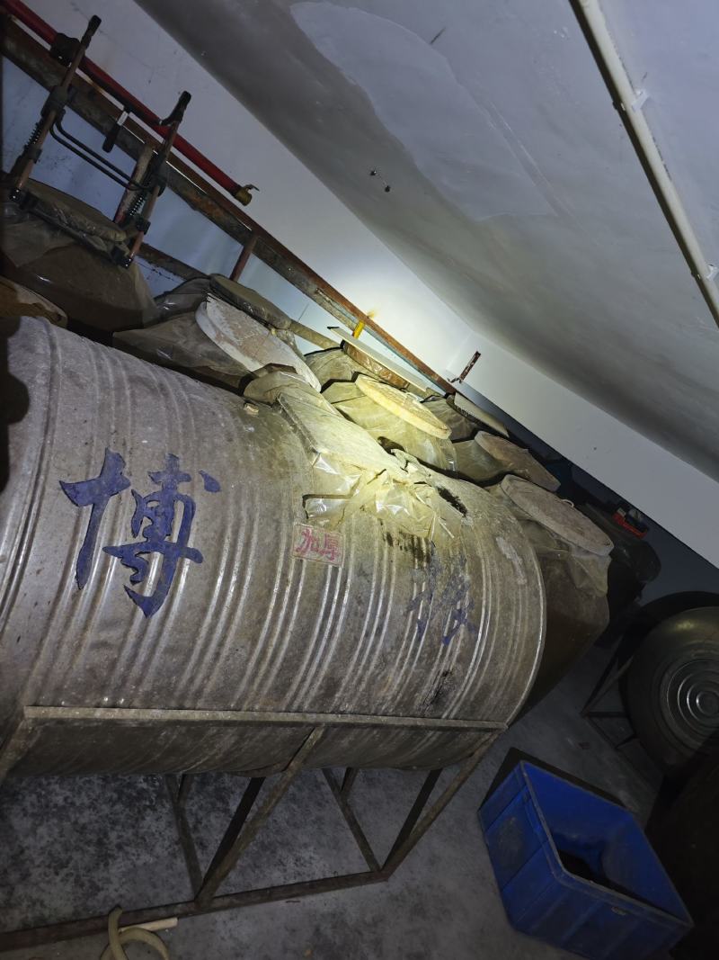 自家葡萄园自酿葡萄酒八年