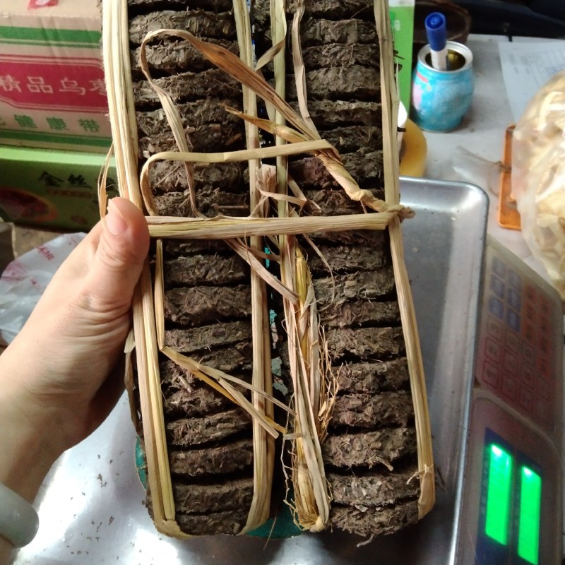 白茶饼中药材煲茶饮