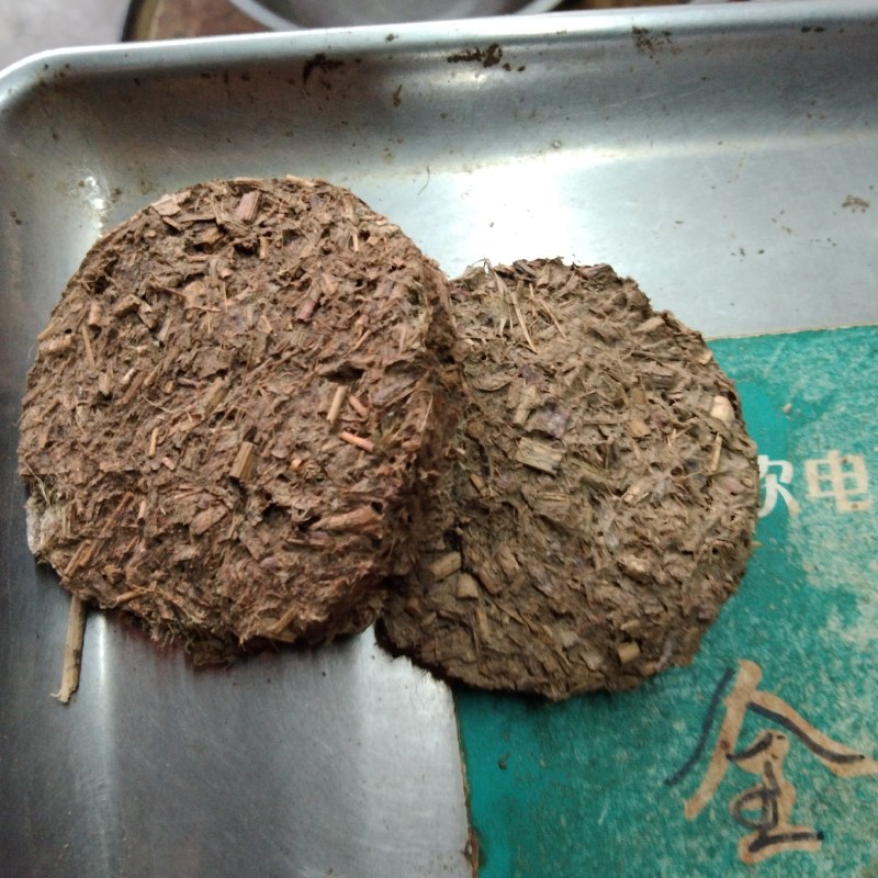 白茶饼中药材煲茶饮