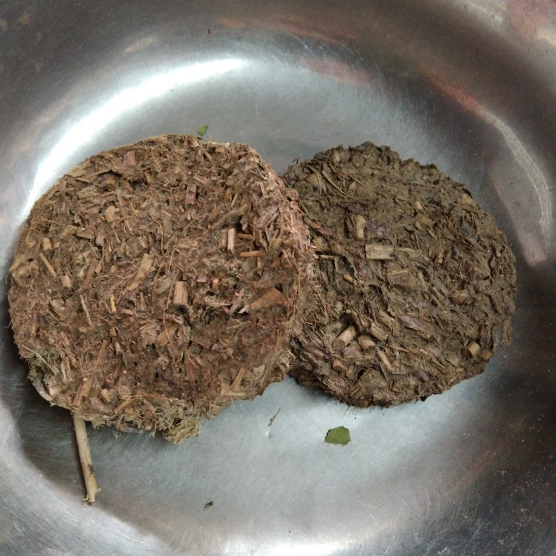 白茶饼中药材煲茶饮