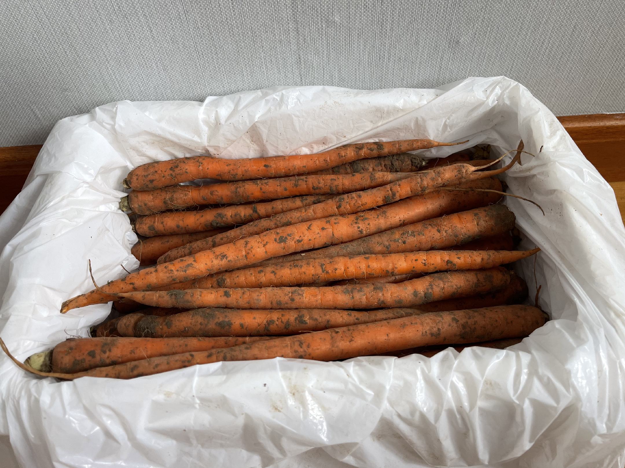 胡萝卜清洗与去皮