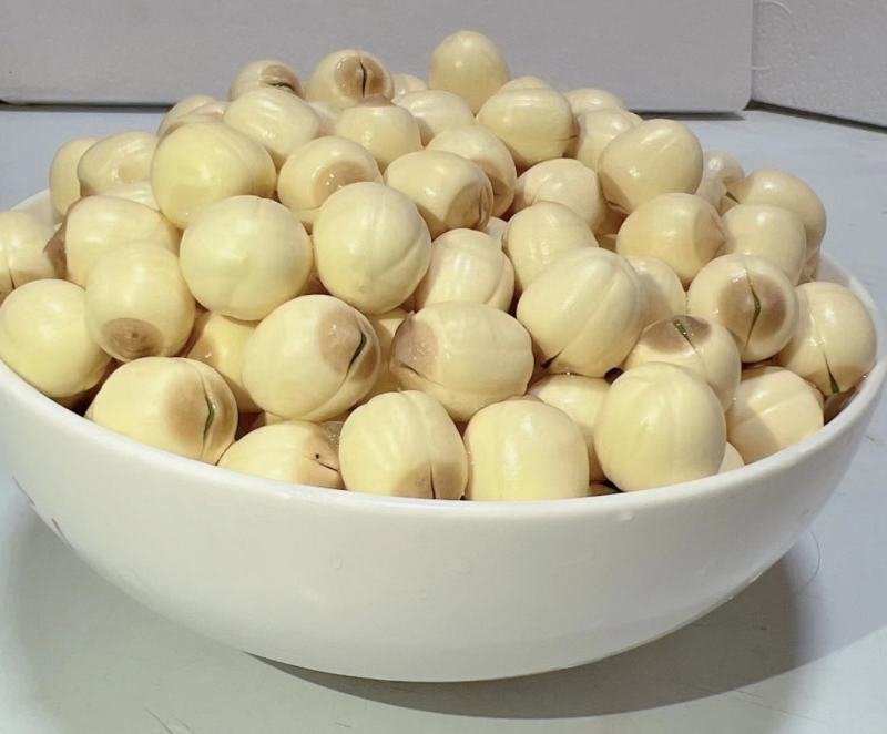 新鲜去心鲜白莲子纯手工基地大量供应发货