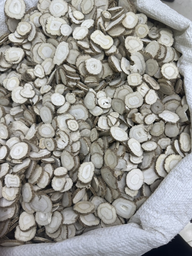白芷中药材白芷片产地现货，各种规格药材及冷背药材