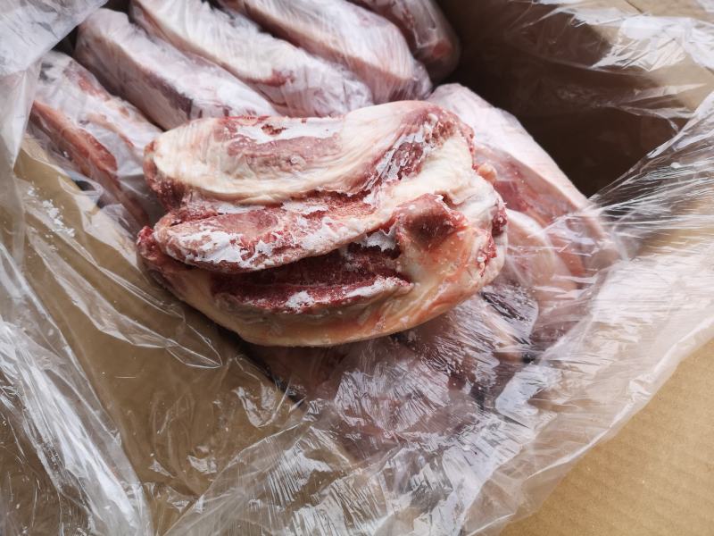 鲜冻月牙骨