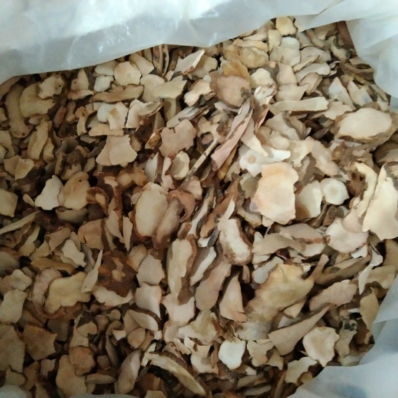土茯苓批发广西粉土茯苓新鲜白色晒干土茯苓厚大中粒