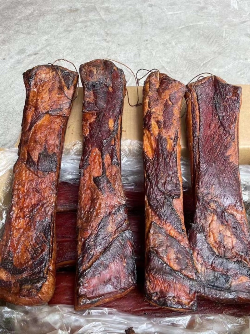烟熏腊五花腊肉（腊肉香肠源头工厂，一手货源量大从优）