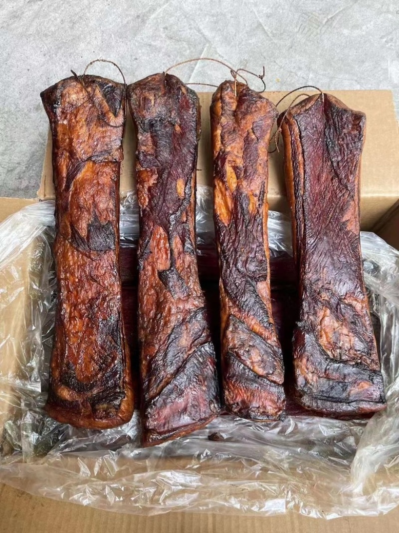 烟熏腊五花腊肉（腊肉香肠源头工厂，一手货源量大从优）