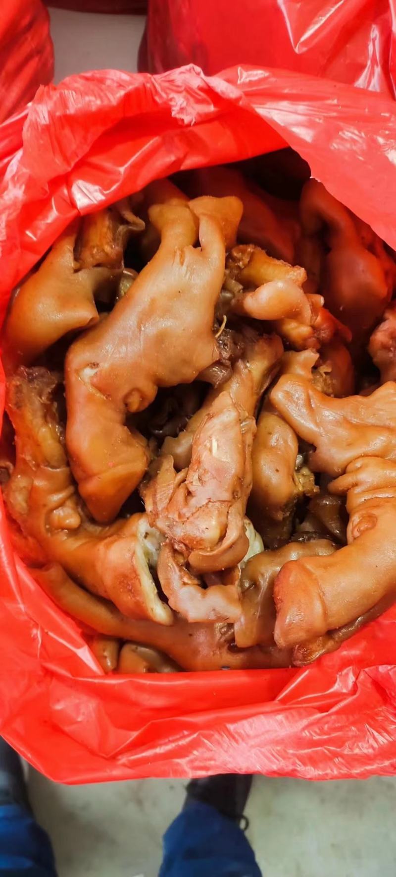 源头厂家半去骨熟五香羊蹄满满的胶原蛋白开袋即食