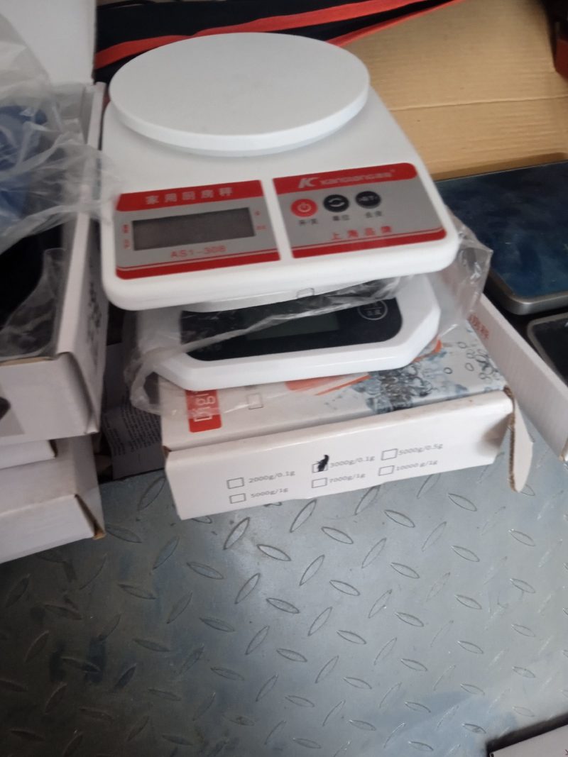小型电子秤称重精准质量好寿命长耐用