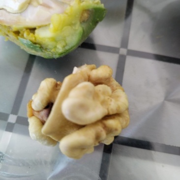 青皮核桃已大量上市货源充足品质保证