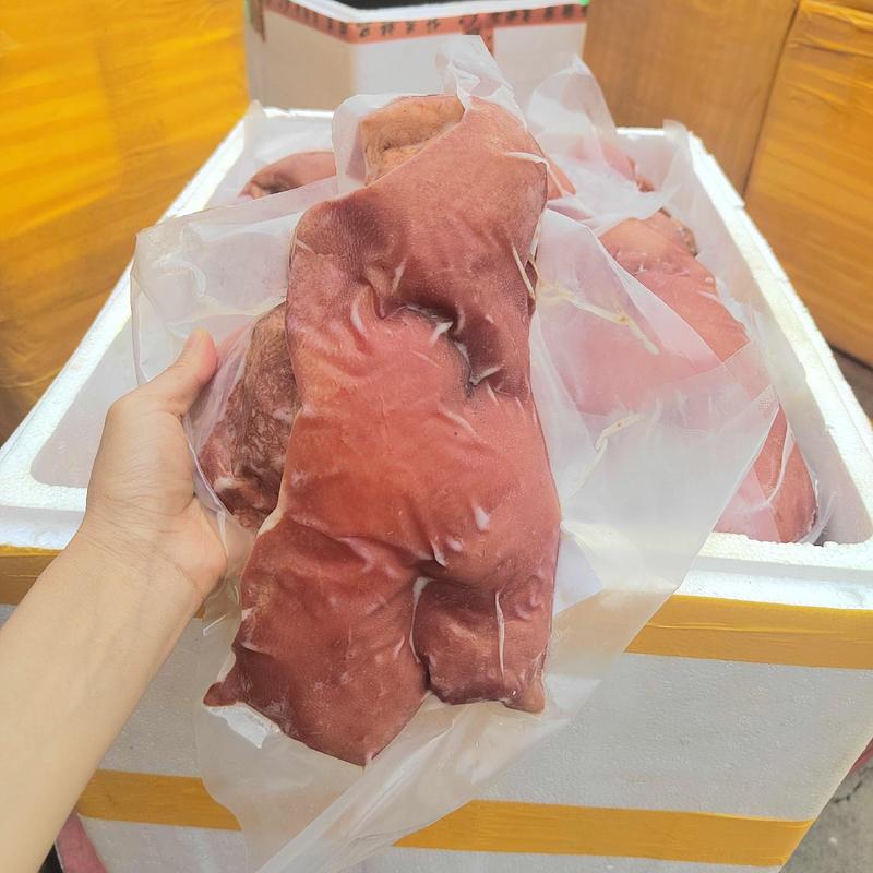 全熟猪头肉卤肉带核桃带拱嘴猪头肉无骨开袋即食一件60斤