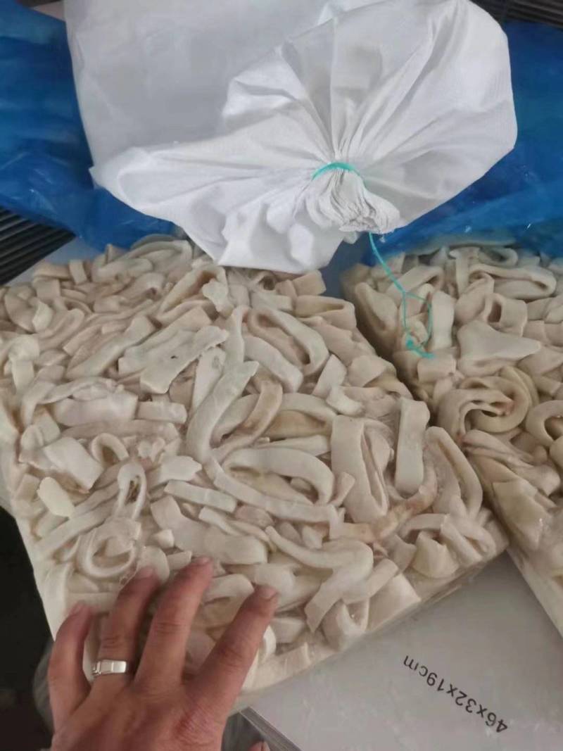 秘鲁鱿鱼残圈边角料