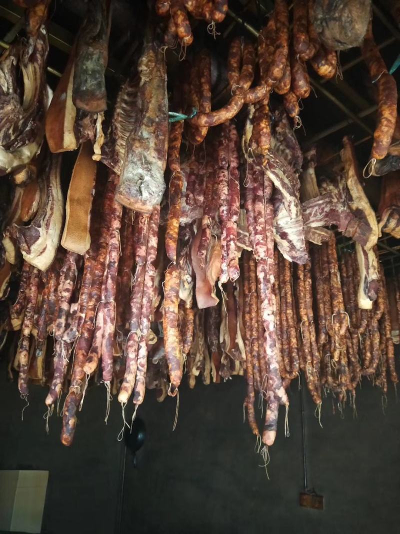 精品跑山藏乡猪的【腊肉】对接电商市场商超等各类客户