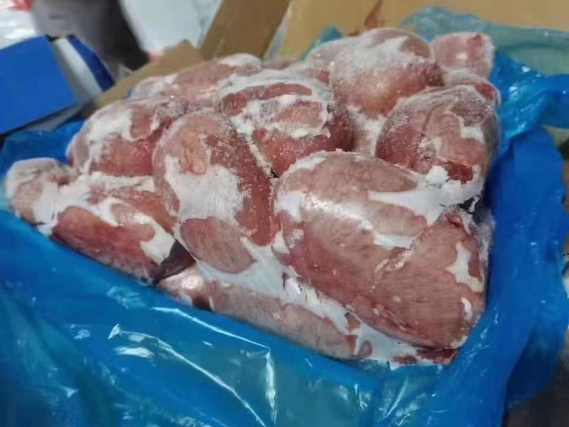 满肉牛脖骨