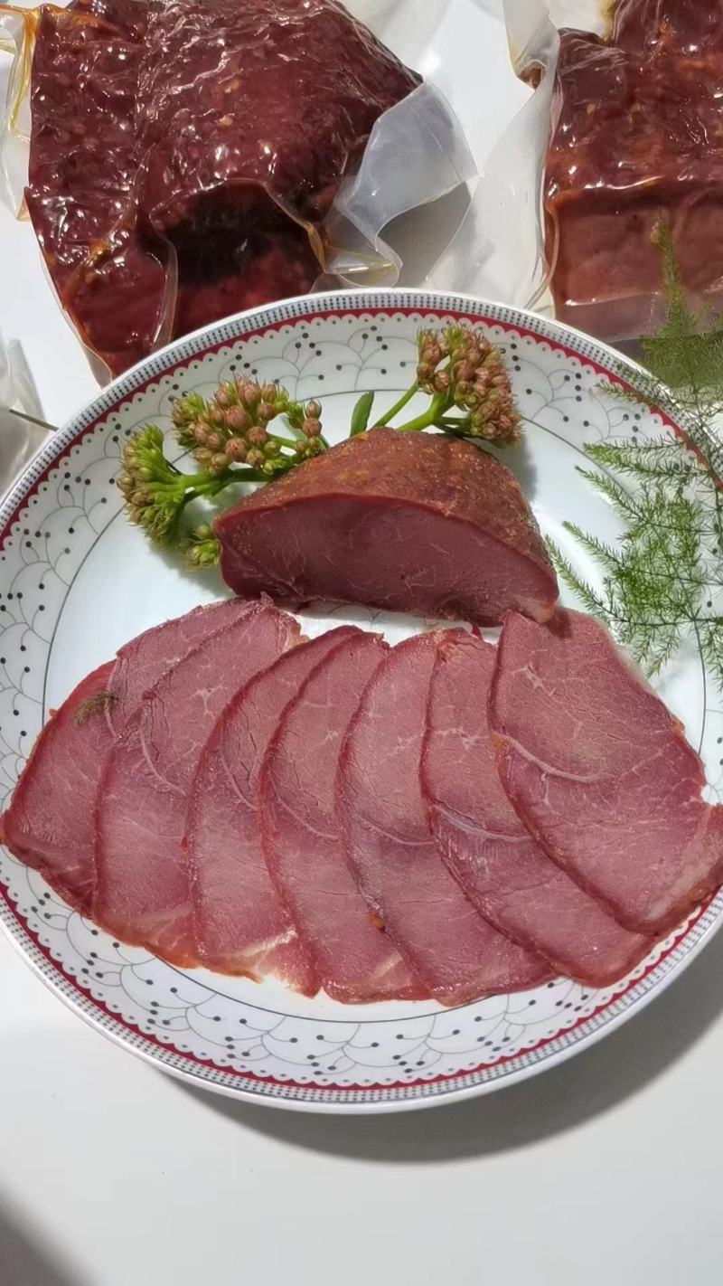 醇香美味，馋嘴必选！尝鲜五香麻辣酱牛肉，多重享受！