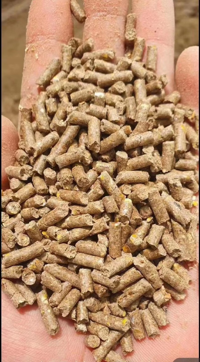 鸡鸭鹅猪牛羊通用颗粒饲料蛋白含量高催肥快