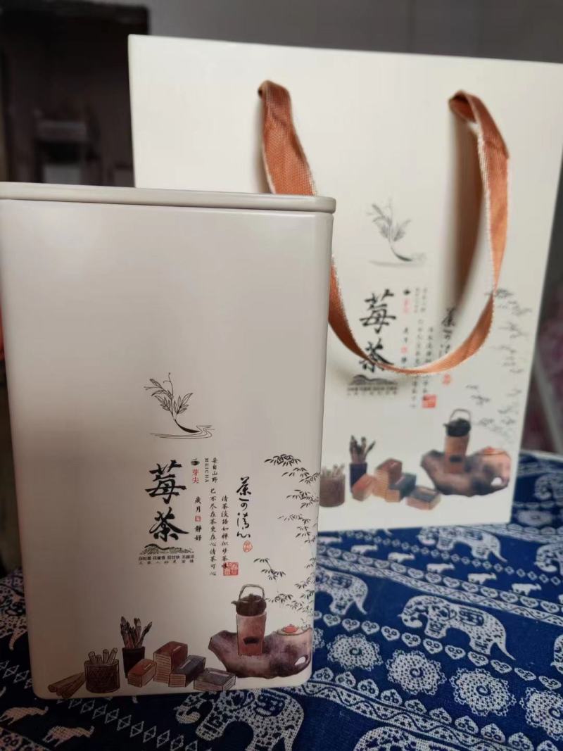 张家界莓茶