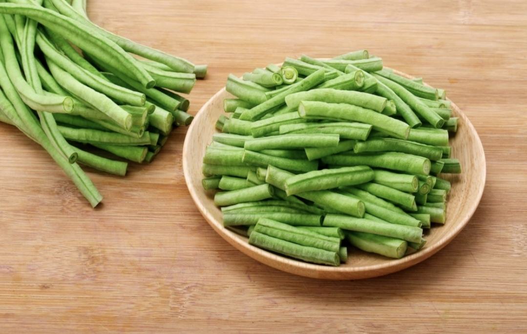 绿扁豆沙拉成品图