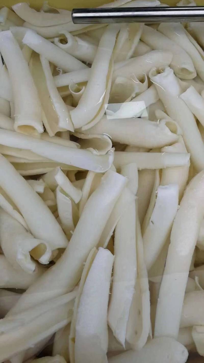 牛黄喉中断，精品货牛，黄喉中断，精品货，牛黄喉中断，精品