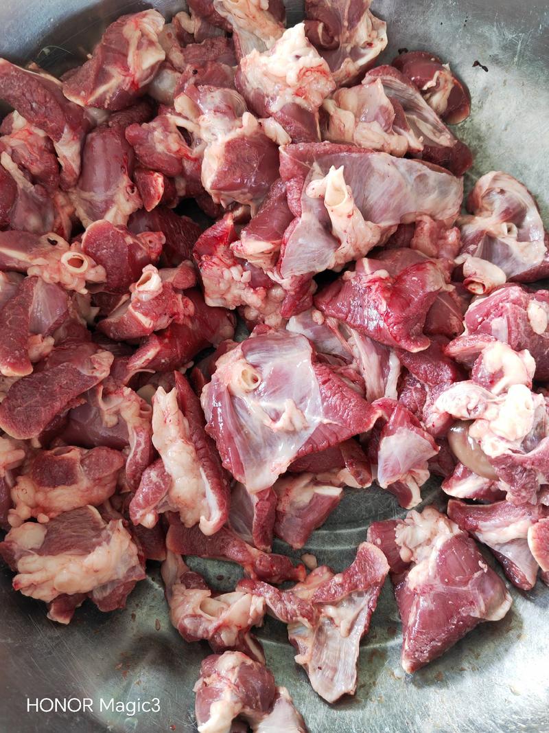 【羊心尖肉块】羔羊心尖肉可以穿串，可以炖羊肉，可以做馅，