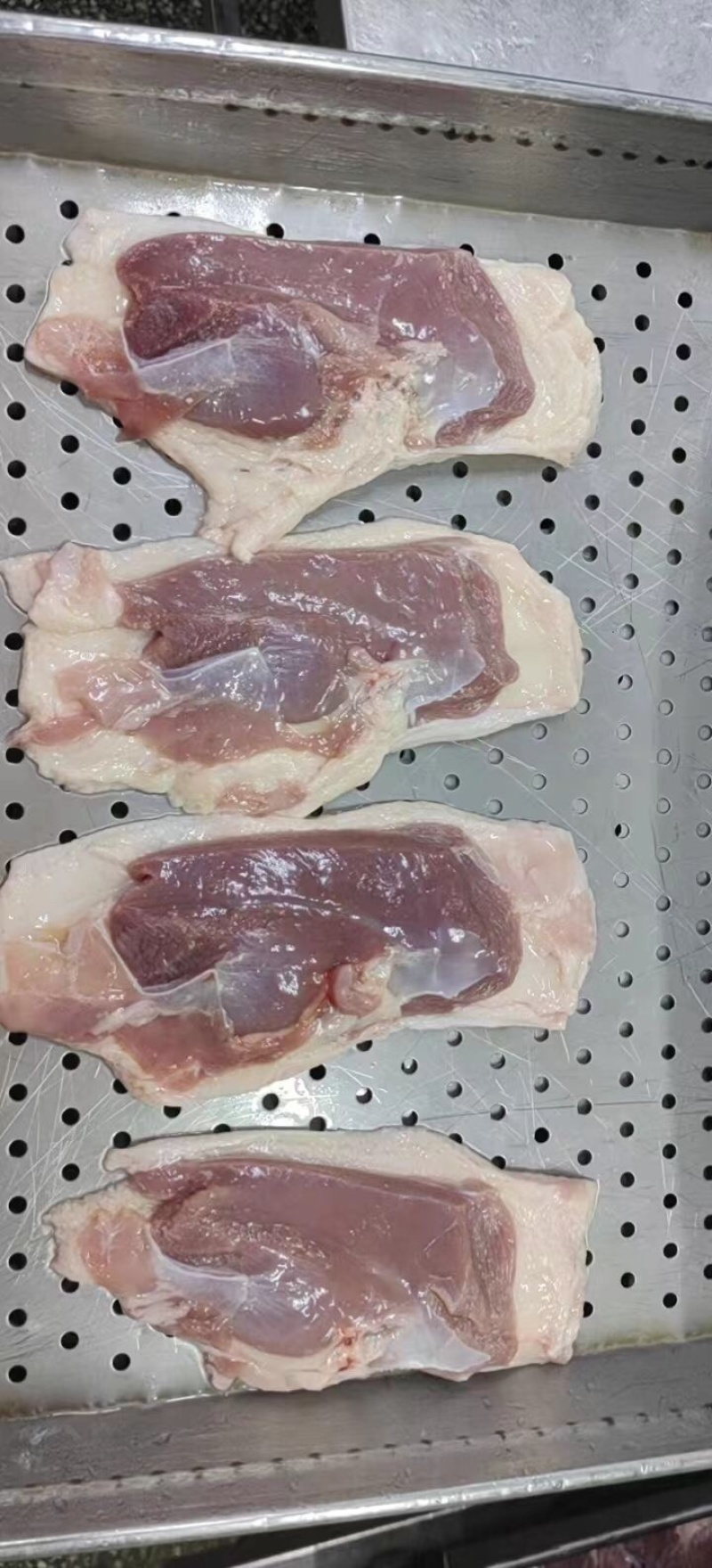 鸭胸脯带皮鸭肉批发冻品新鲜厂家直发价格低