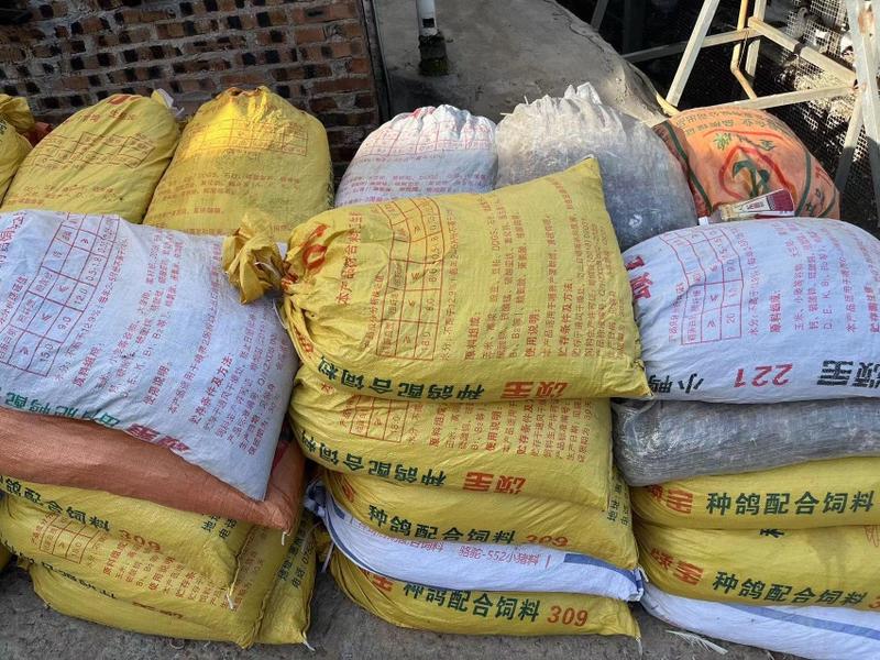 鸽粪，大量供应江西汕头福建梅州等地欢迎预约