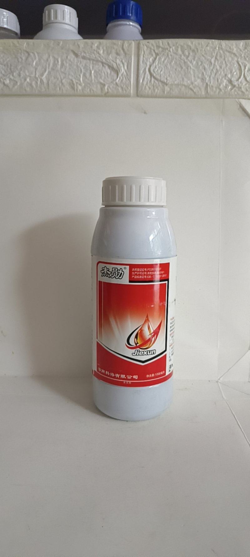 5%阿维菌素对防治甘蓝小菜娥菜青虫金纹细娥潜叶蝇瘿螨茶黄