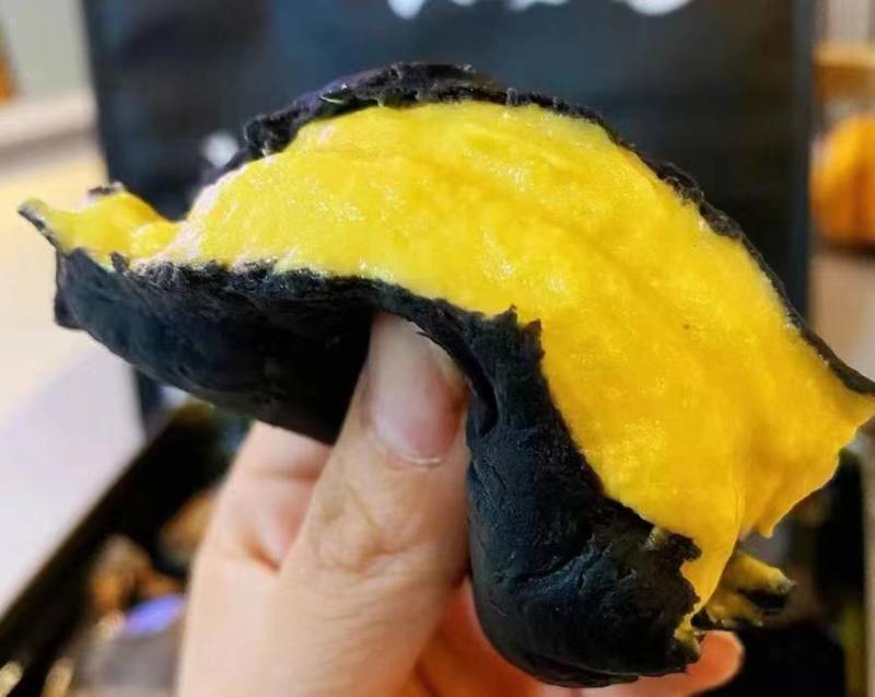 榴莲冰皮月饼