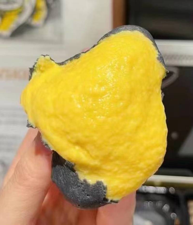 榴莲冰皮月饼