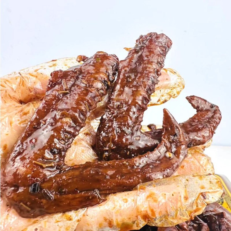 麻辣鸭翅批发，一袋起发三袋包邮全国发货送货上门